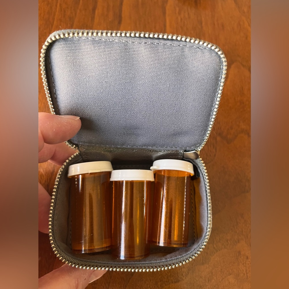 Coach Metallic Silver pouch, great for pill bottles, chapstick/hand sanitizer! - Picture 5 of 7